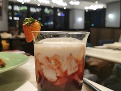 草莓酱珍珠奶茶-港丽餐厅(高德置地店)