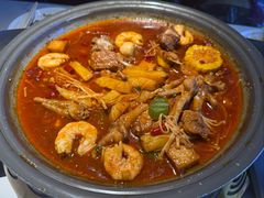 -徐记小怪兽肉蟹煲(中央大街店)