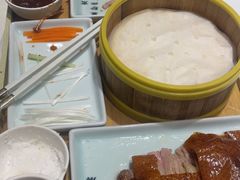 -沪华海鲜大酒楼(南汇店)