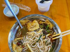 -雙冲柳州螺蛳粉&酸嘢&桂林米粉(簋街店)