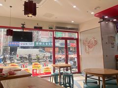 -塔斯汀中国汉堡(横岗志健广场店)