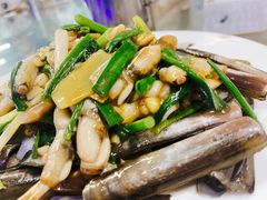 -霞涌市场海鲜摆卖区
