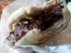 -闫家驴肉老店(华电一校店)