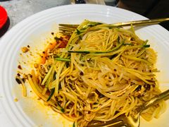 -渔语鱼新川菜Bistro(万象天地店)
