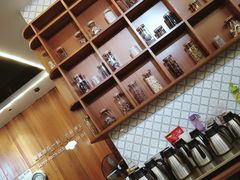 -胡须佬鸡煲四季火锅店(石厦西村直营店)