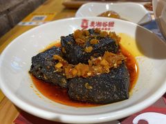 -呷佬·长沙手工米粉(金沙江路店)