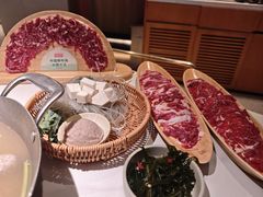 -左庭右院鲜牛肉火锅(新梅广场店)