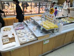 面包甜点陈列柜-仟吉KenGee(国贸360店)