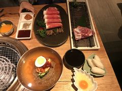 -黑牛黑猪烤肉专门店(万象城店)
