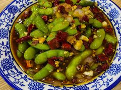 -江城燕子大排档(江汉路步行街店)