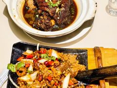 -老码头黑皮肘子锅包肉(赣水路店)