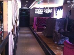 卡座-名典咖啡语茶