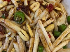 -香山湖渔家大院