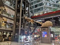 -泡泡玛特POPMART(侨福芳草地店)