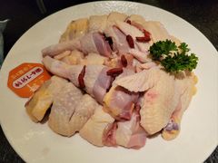 -得意咚瓜·顺德鱼生·冬瓜火锅(深圳首店)