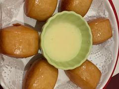 油炸小馒头-九鼎轩脆毛肚火锅(三钢里店)