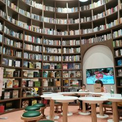 -奈尔宝·儿童乐园·亲子餐厅(鄞州万达店)