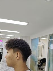 -米娜护肤造型