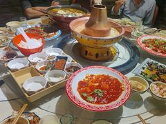 -牟记江湖重庆地标特色菜鱼蛋海鲜羊蝎子(巴南区黑金冠十多年好店)