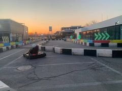 -金港秋名山·双层卡丁车场