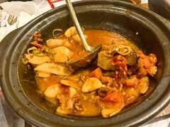 -老表记广西宵夜螺蛳鸭脚煲(东盟店)