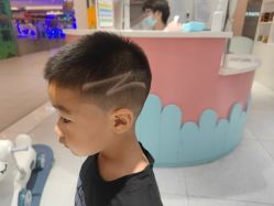 -星咔萌StarCamo儿童剪发(芳圆里IDMALL品牌形象店)