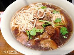 -李先生牛肉面大王(济南火车站候车室店)