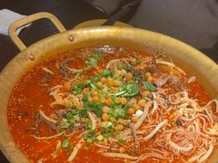 -张翻越·川渝冒菜·武汉黑鸭煲(城北万象城店)