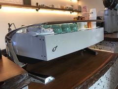 -Line 咖啡(石厦花园店)