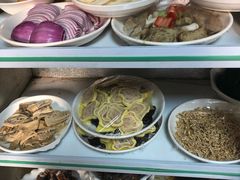 -玲燕蒸菜馆(江东路店)