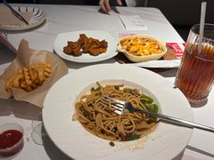 -必胜客(欧亚卖场店)