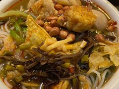 -水平有限螺蛳粉(宏达大厦店)