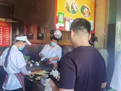 -海燕家人灌蛋饼(凤凰街店)