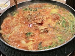-喇喇排骨火锅·传统韩式脊骨汤(望京西园总店)