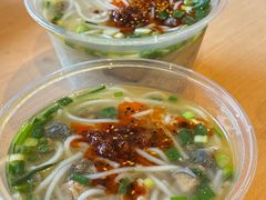 -正宗李家土鸡米线店
