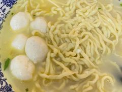 鱼丸鱼汤面-面婆婆东台鱼汤面(湛江路店)