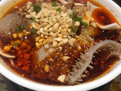 -沪小二炭火蛙锅(淮海中路美食不夜城店)