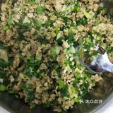 包包子咯，今天又来包包子咯