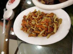 -大鸭梨烤鸭店(金顶街店)