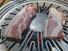-老炉家木炭烤肉(长江国际店)