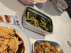 -石牌岭小亮蒸虾•湖北老字号(左岭店)