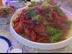 -海盗船. 龙虾烧烤. 酒馆