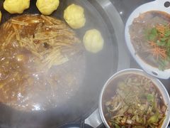 -东北农家院·铁锅炖(莘庄店)