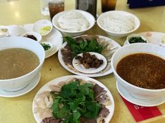 -桥香园云南过桥米线(金马碧鸡店)