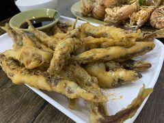 椒盐多春鱼-贞姨美食·老字号海鲜大排档