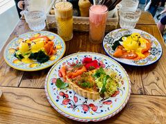 三文鱼班尼迪克-Alimentari早午餐(安福路店)