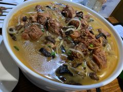 小鸡炖蘑菇粉条-李老哈·东北菜(宋园路店)