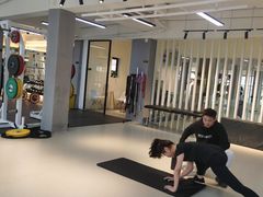 -GYMPLUS私教健身会馆(大悦城店)