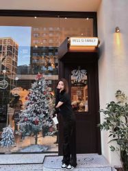 -AYO SALON