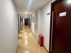 -瑞尔齿科(东方广场诊所)